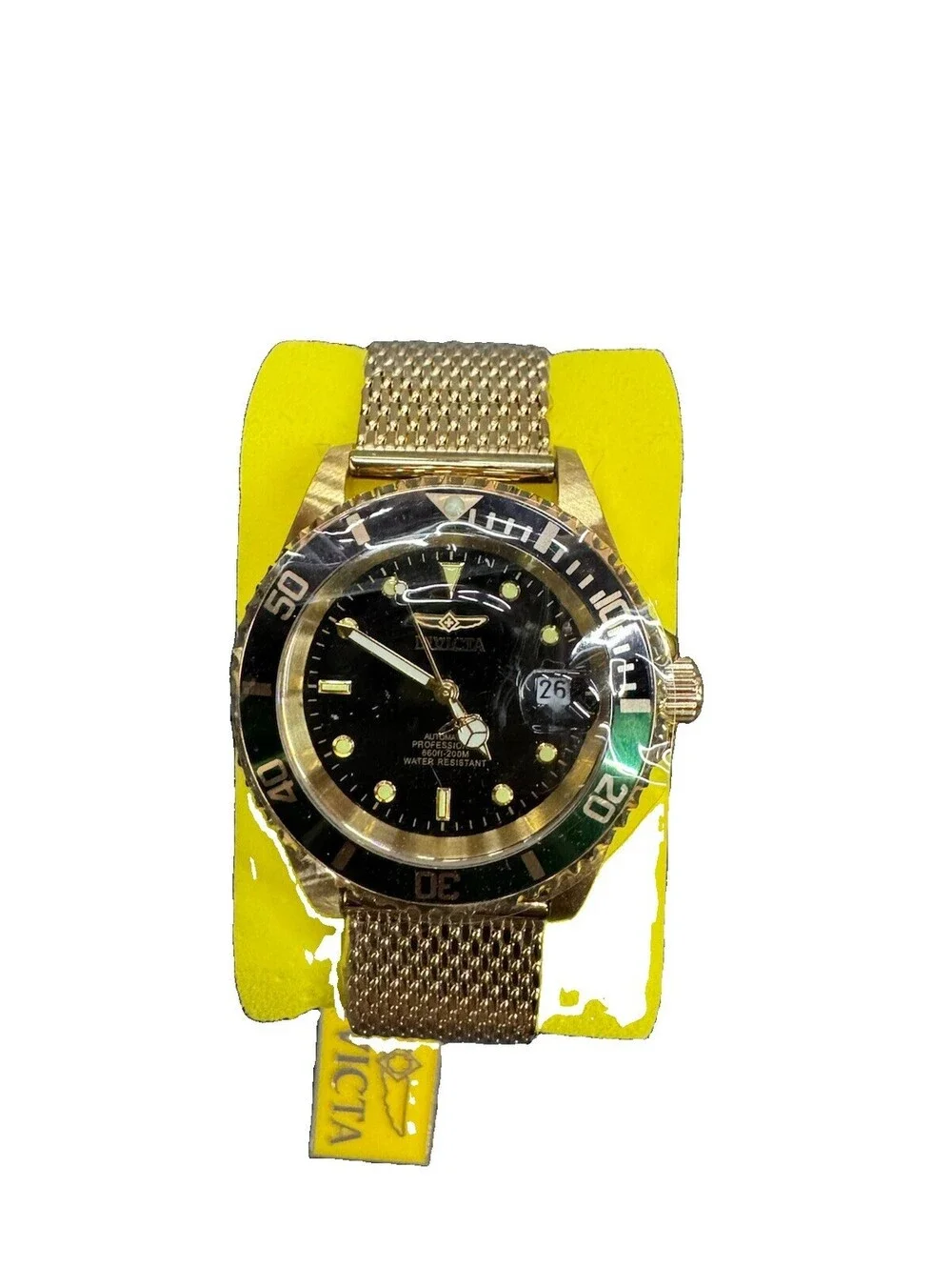 (A) Invicta Pro Diver Automatic Men’s Gold Watch Black Green Bezel Mesh Band Box
